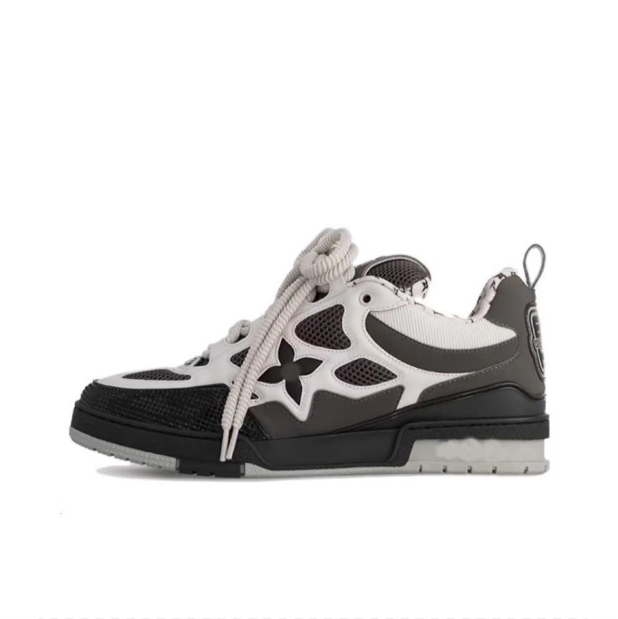 Bread shoes, little fat white shoes, guangzhou shoes, men’s and women’s height-increasing dad shoes, high l sneakers, cross-border shoes, european station