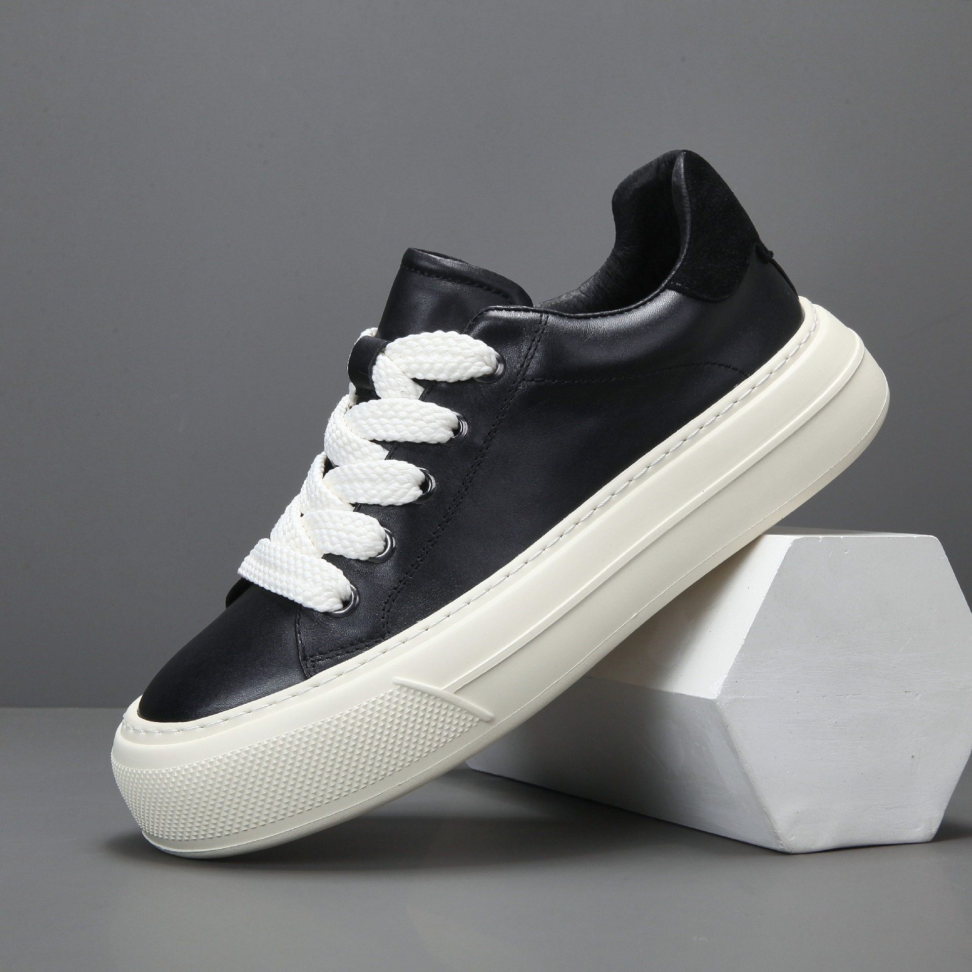 Genuine leather sneakers men’s new arrival shoes men’s trendyeasiest for matchthick solewhite toe layer cowhide men’s shoes men’s casual shoes