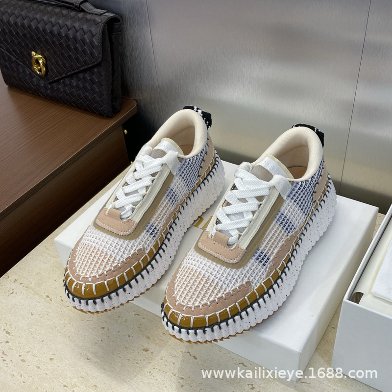 2025 koujia new casual sports shoes, athletic running shoes, chunky sole lace-up casual color block dad shoes, white sneakers