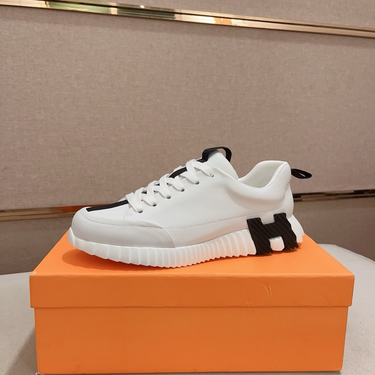 Unisex casual low-top sneakers – european style, export quality, designer skate shoes, niche high-end couple’s athletic shoes, hidden heel sneakers