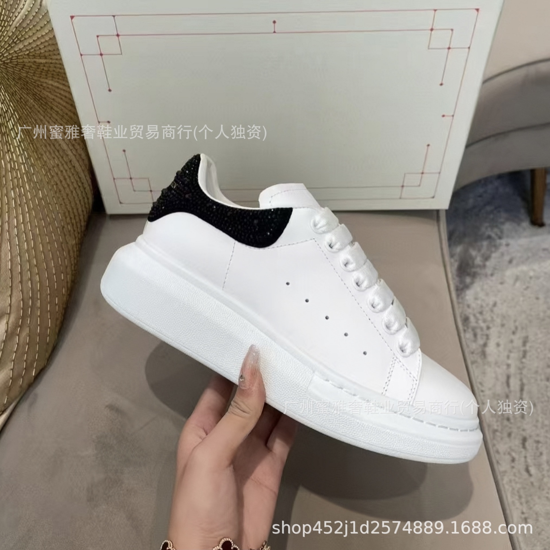 Diamond-encrusted mcqueen white shoes women’s genuine leather diamond tail platform shoes thick sole hidden heel men and women couple casual flats shoes trendy