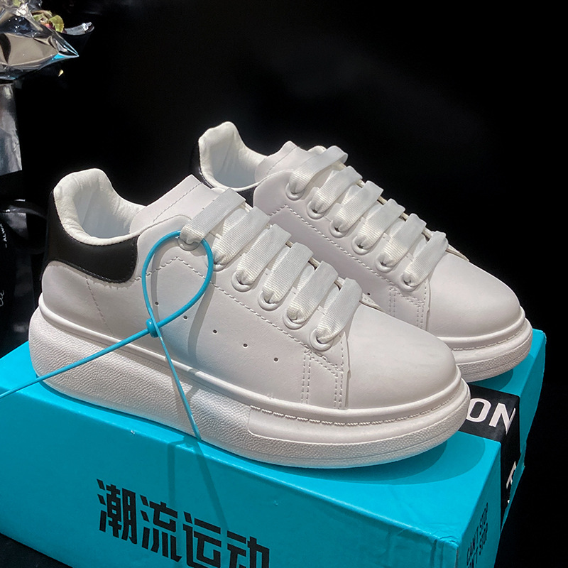 Versatile white sneakers for women, new spring 2024 collection: leather upper, platform sole, chunky sole, height increasing, casual shoes for students and men
