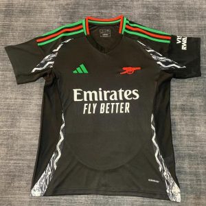 24-25 Arsenal training kit/jersey