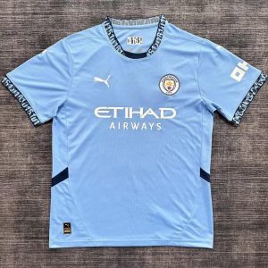 24-25 Manchester United away kit