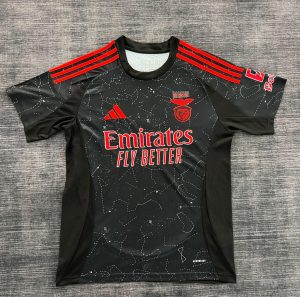 24-25 Fulham jersey