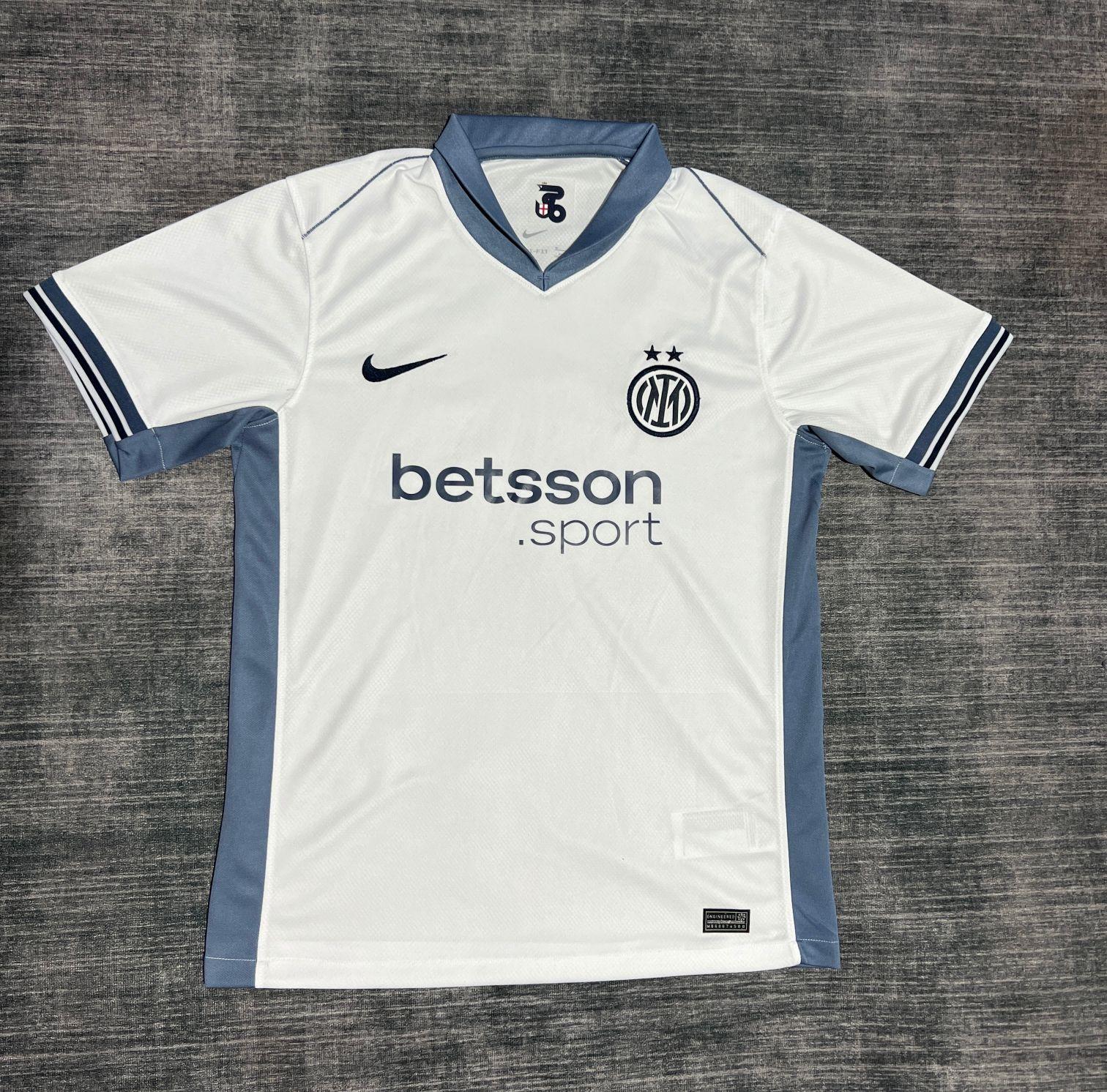 24-25 Real Madrid away kit