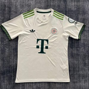 25-26 Bayern Munich away kit
