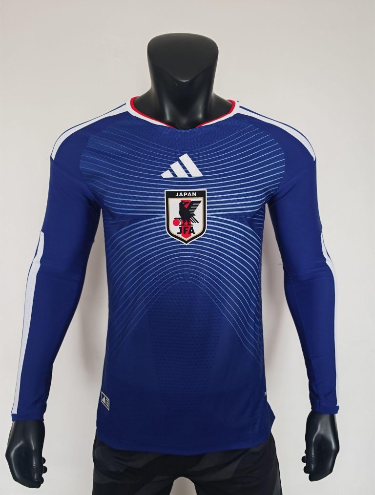 26-27 Italy home jersey