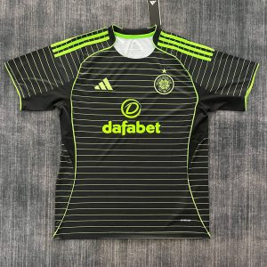25-26 Marseille away kit