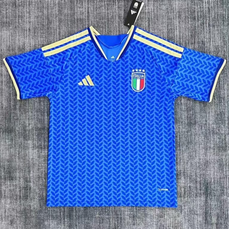 25-26 West Ham home kit